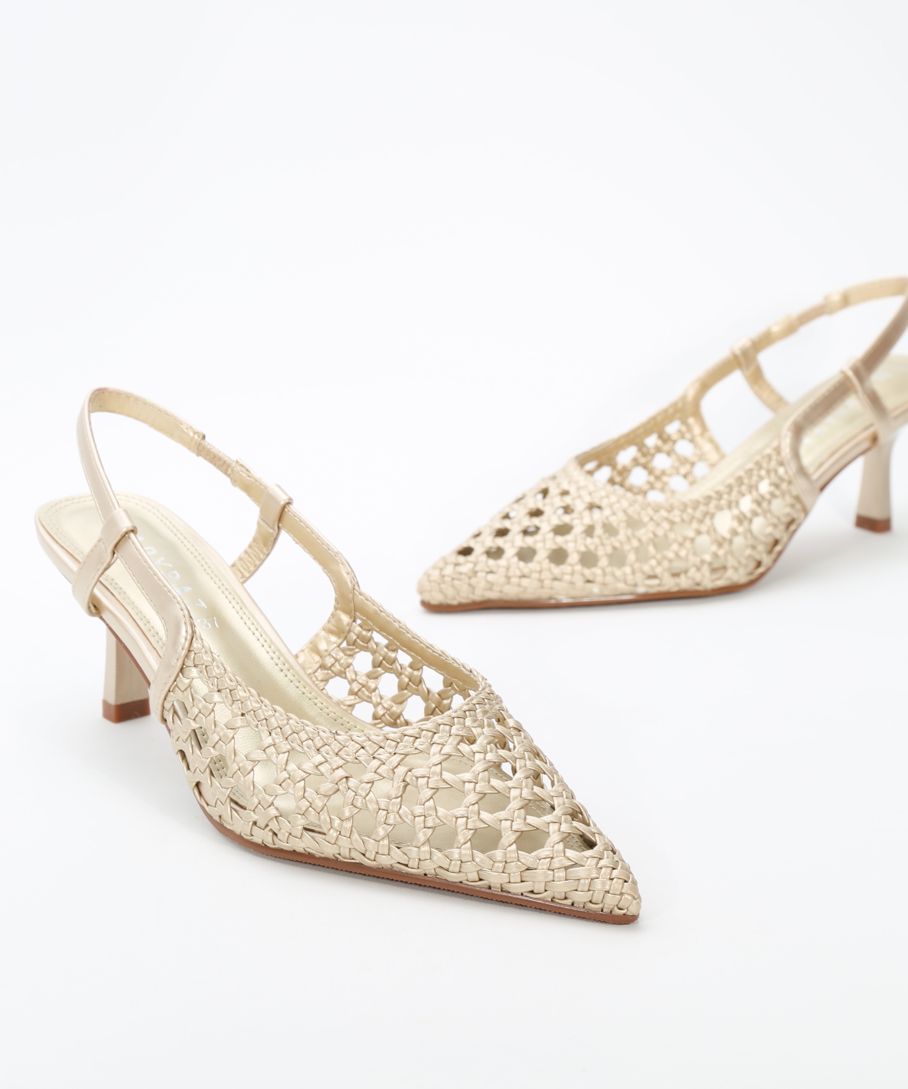 Zapato destalonado trenzado image number null